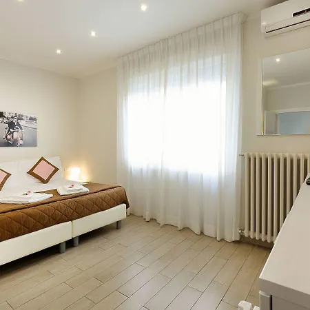 佛罗伦萨康福特住宿加早餐旅馆 住宿加早餐酒店 4*