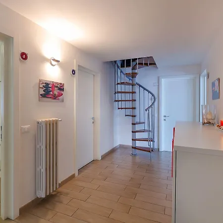 佛罗伦萨康福特住宿加早餐旅馆 4*